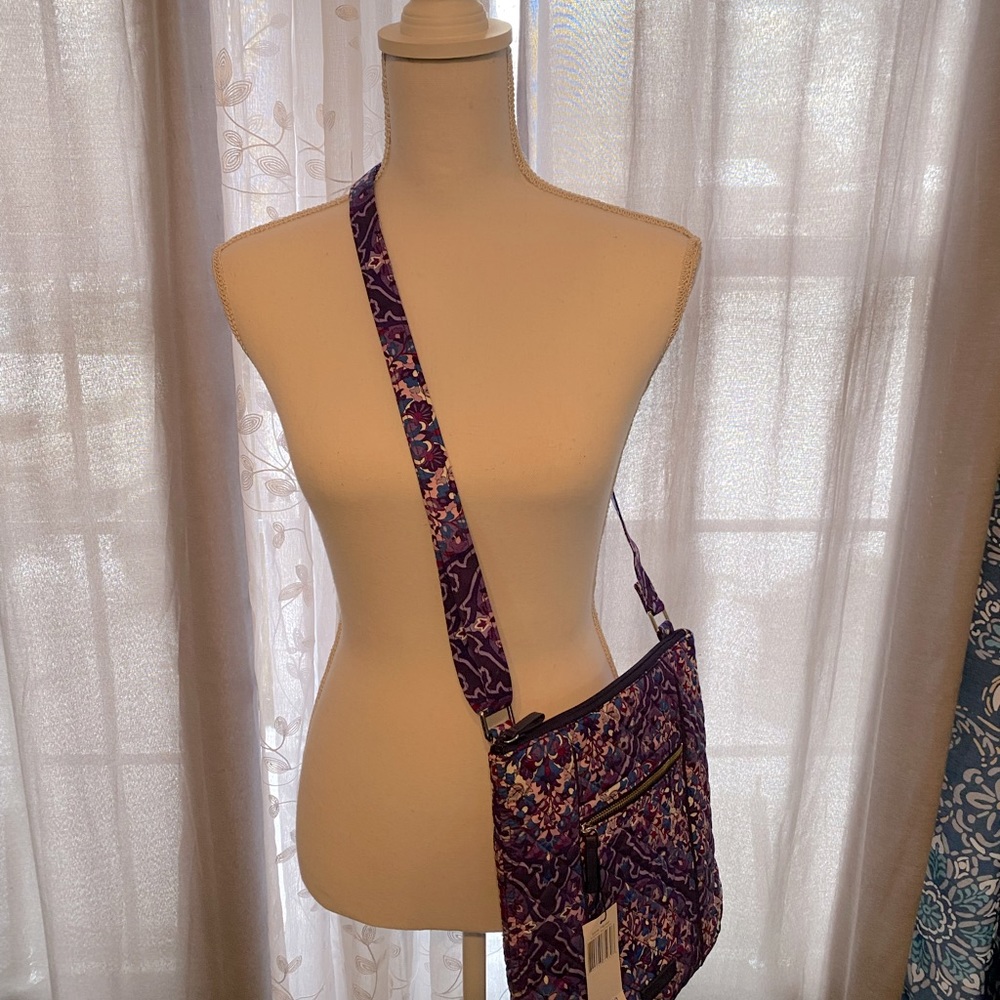 NWT VERA BRADLEY iconic hipster in regal rosette - purples pinks